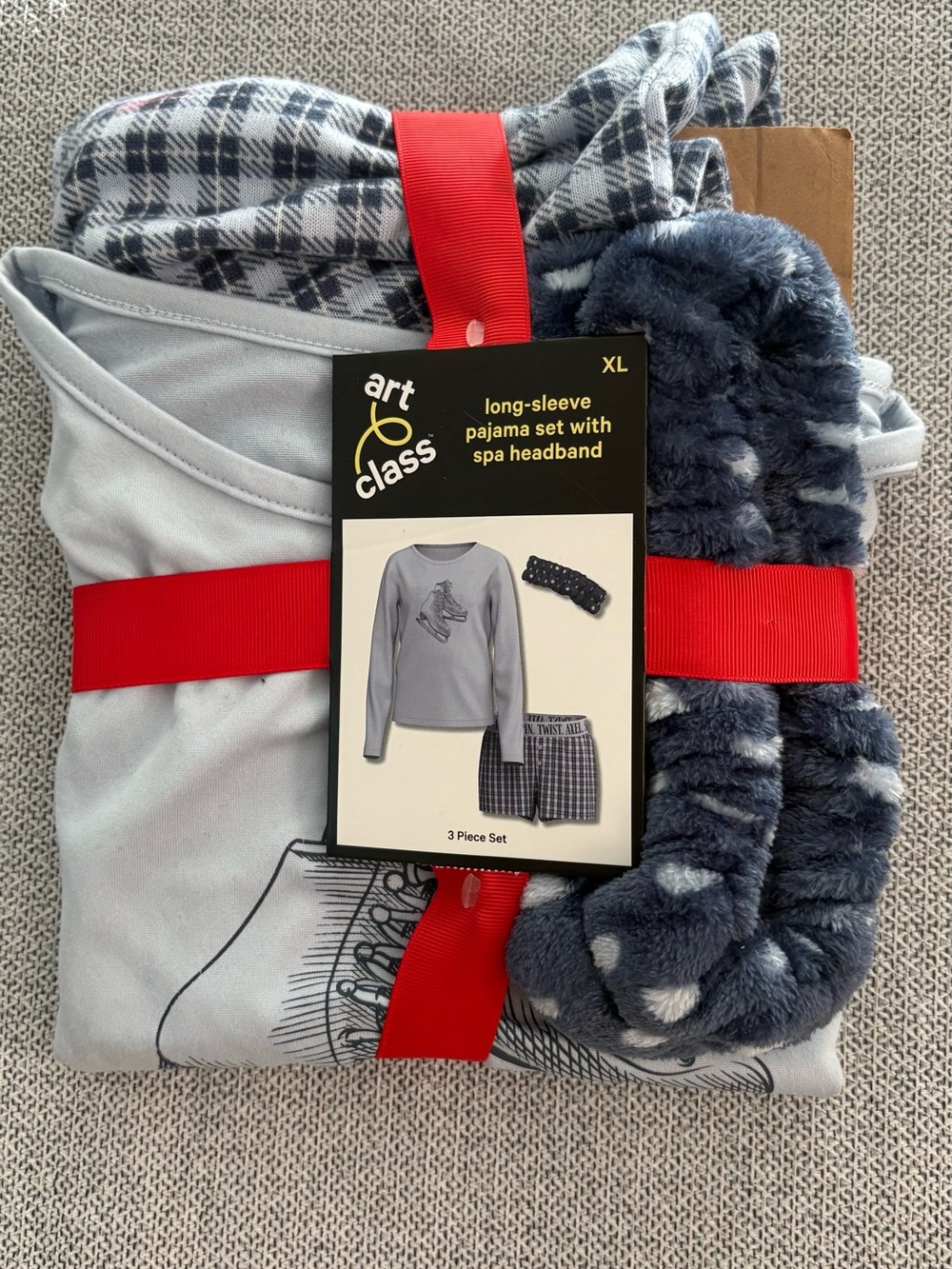 art class Girls' Gray Long-Sleeve Pajama Set with Spa Headband - XL